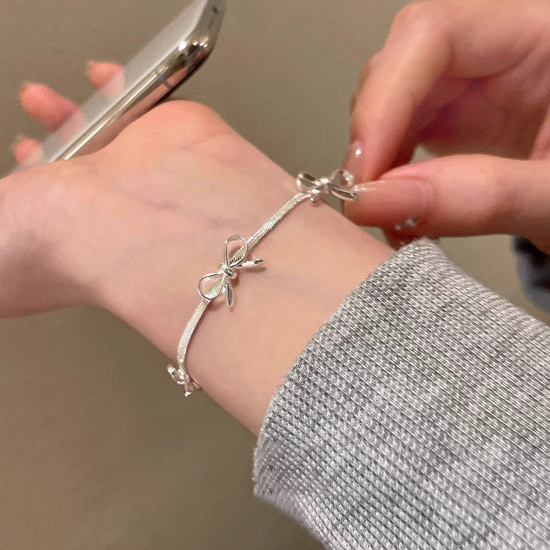 Versatile Beaded Women's Pearl Bracelet Ornament