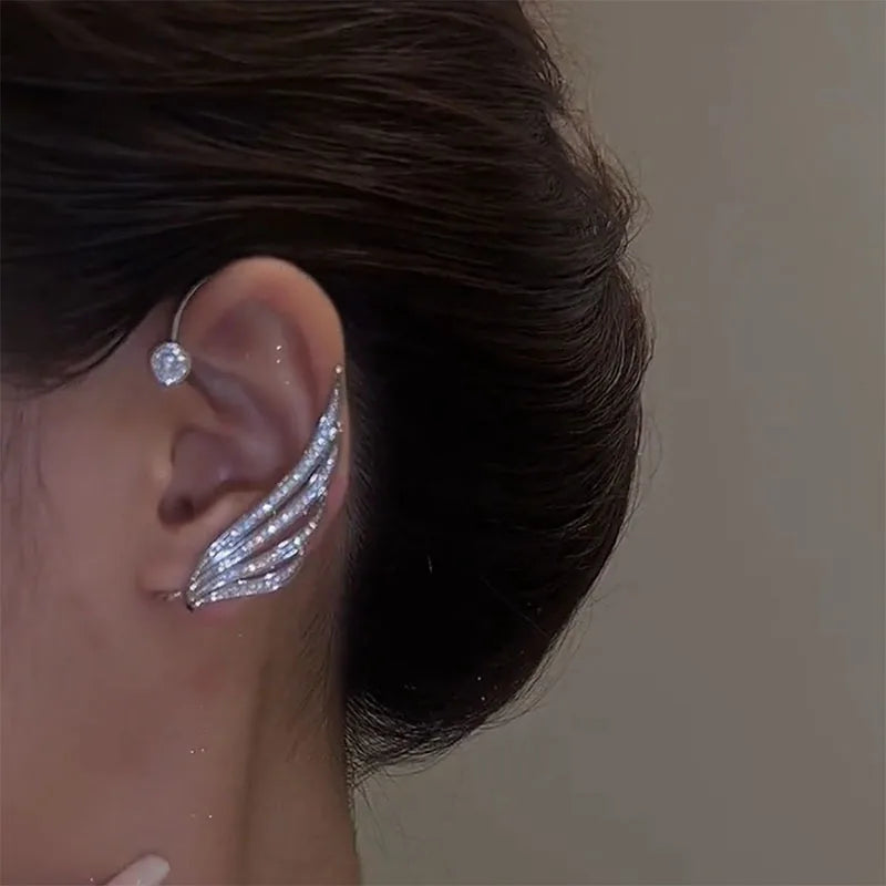 2023 New Korean Angel Wing Rhinestone Earrings Shiny Drill Arc Ear Hanging Clip Earrings for Women Unusual Ear Cuff
