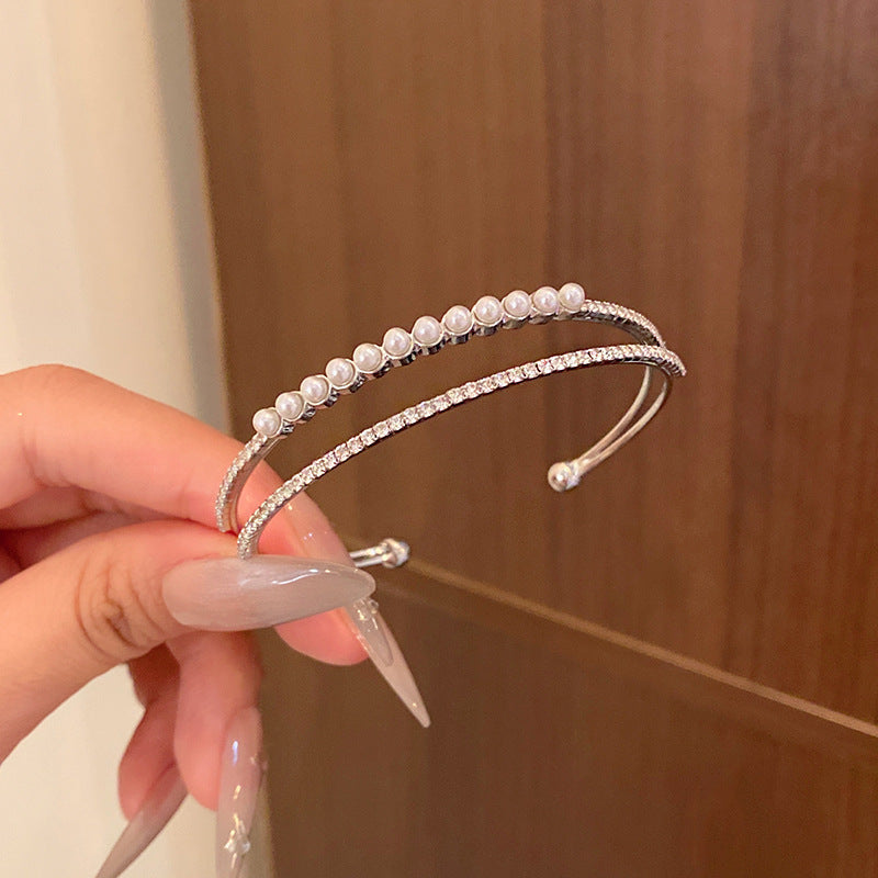 Versatile Beaded Women's Pearl Bracelet Ornament
