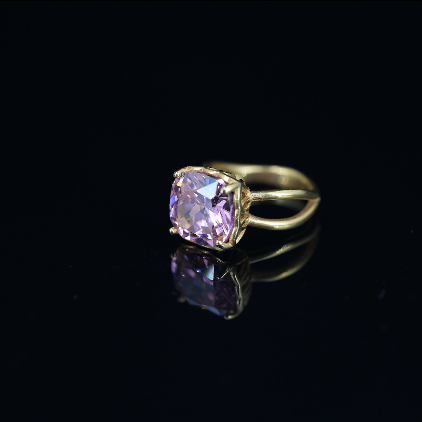 Design Retro Titanium Steel Great Diamond Ring