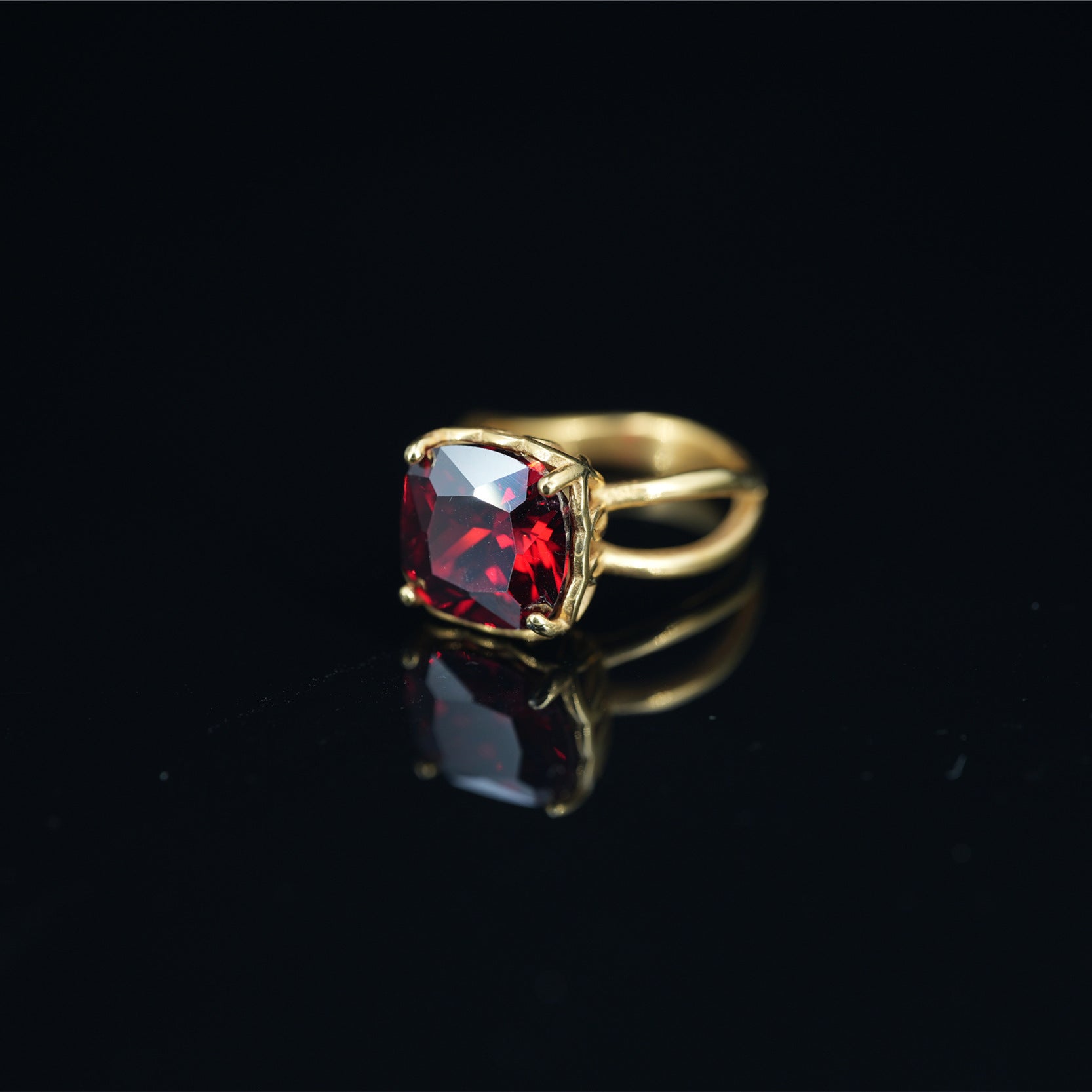 Design Retro Titanium Steel Great Diamond Ring