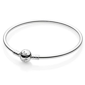 Pandora Moments Bangle – Elegant Gift Jewelry Set