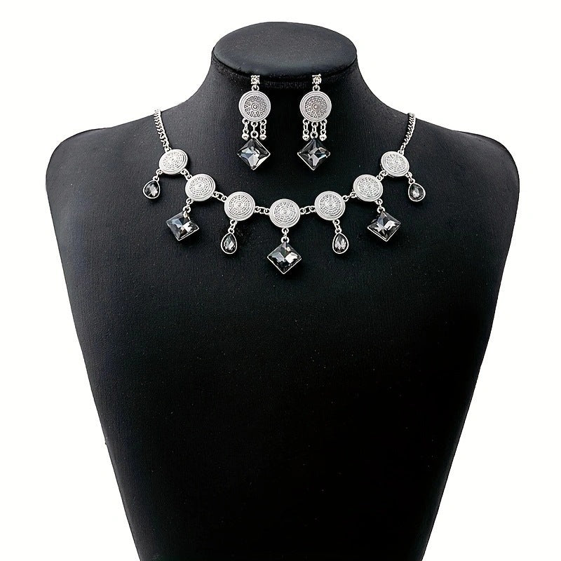 Retro Court French Pearl Water Drop Metal Necklace And Earrings Suite