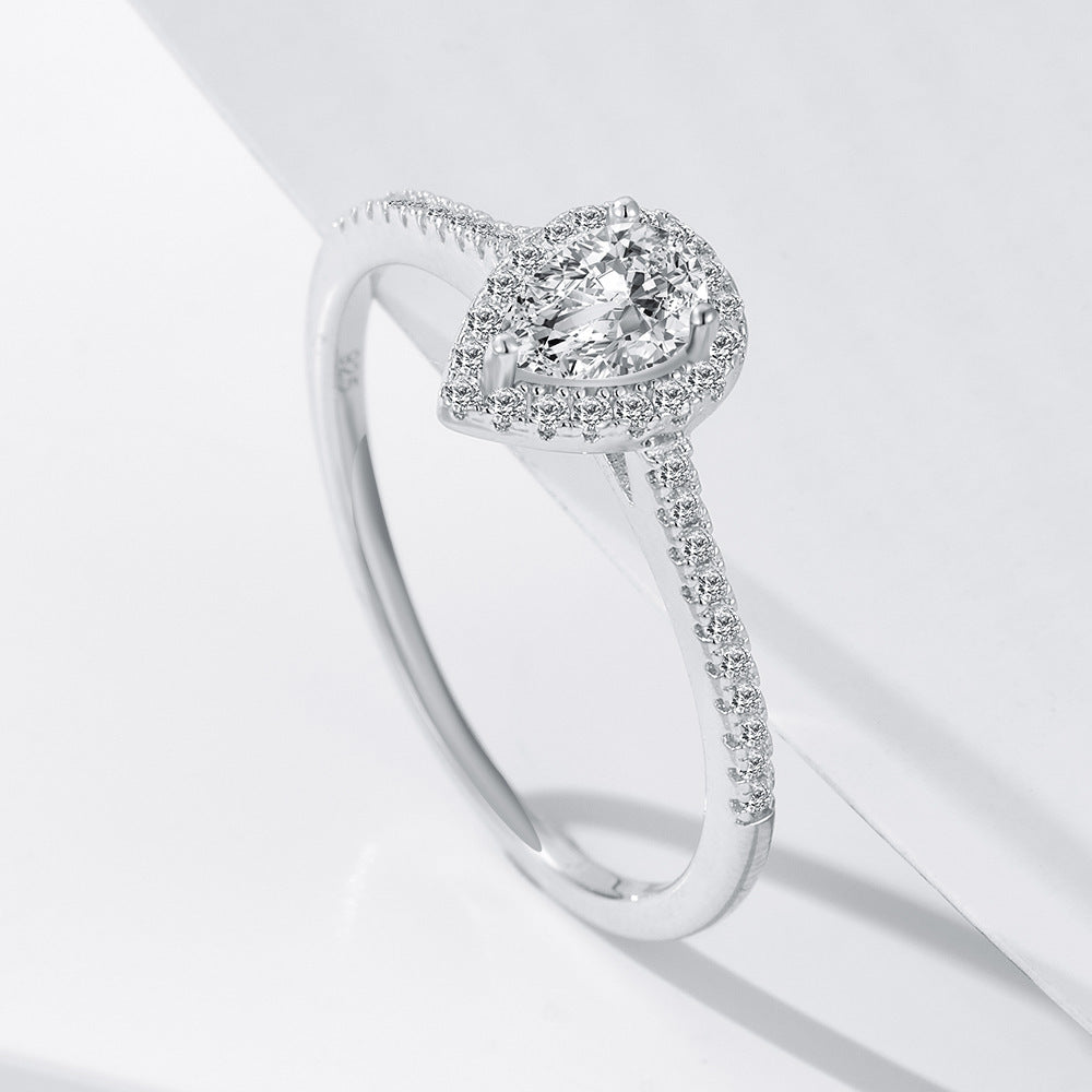 S925 Sterling Silver Three-claw Water Drop Moissanite Ring