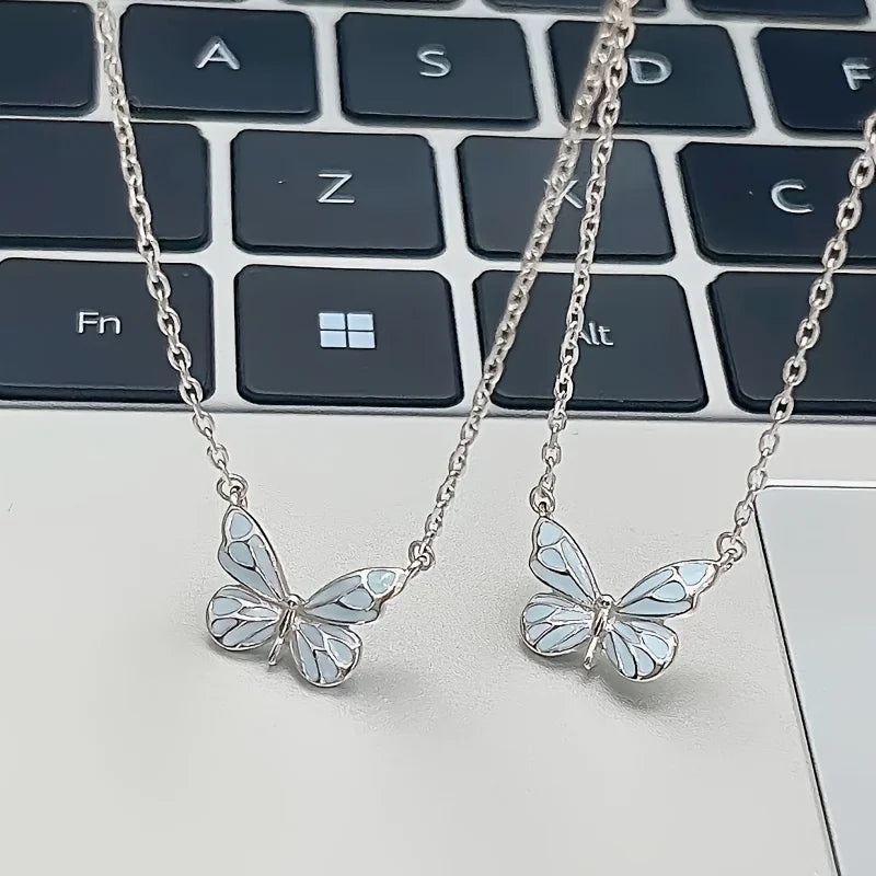 Butterfly Lamp Necklace Female Simple Light Luxury Fashion New Blue Luminous Butterfly Clavicle Chain Female