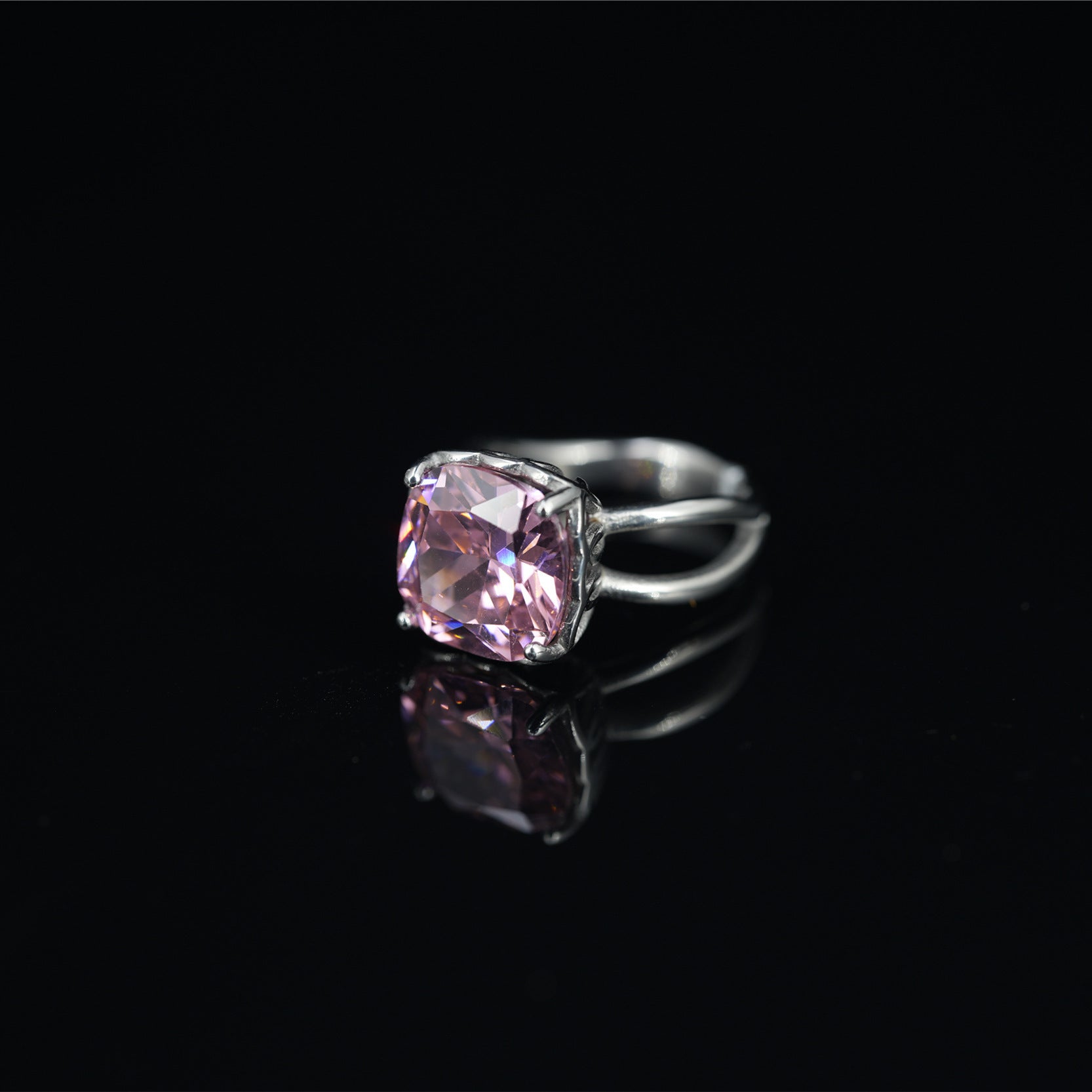 Design Retro Titanium Steel Great Diamond Ring