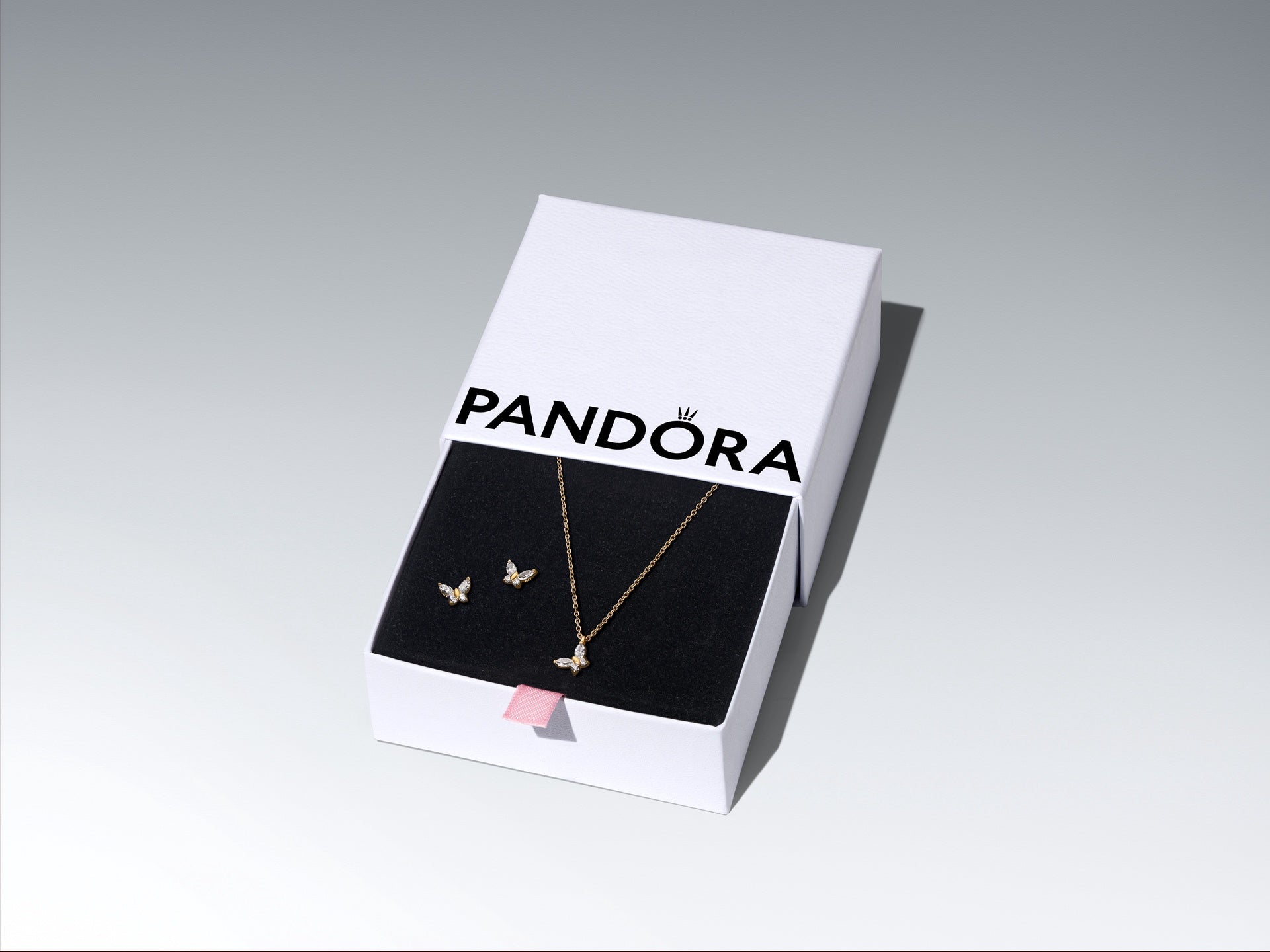 Pandora Golden Butterfly Jewelry Gift Set – Elegant Gift Jewelry Set