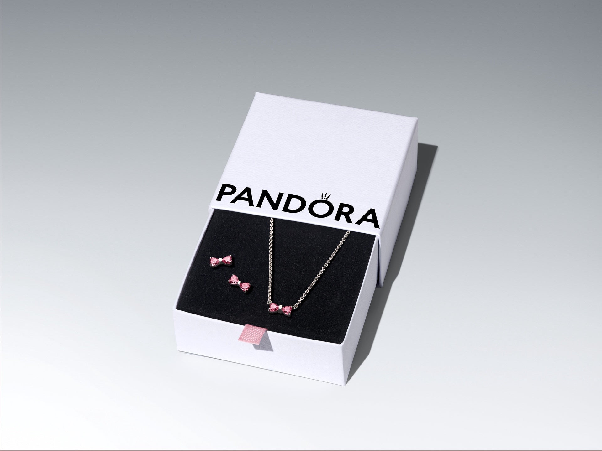 Pandora Sparkling Pink Bow Jewelry Gift Set – Elegant Gift Jewelry Set