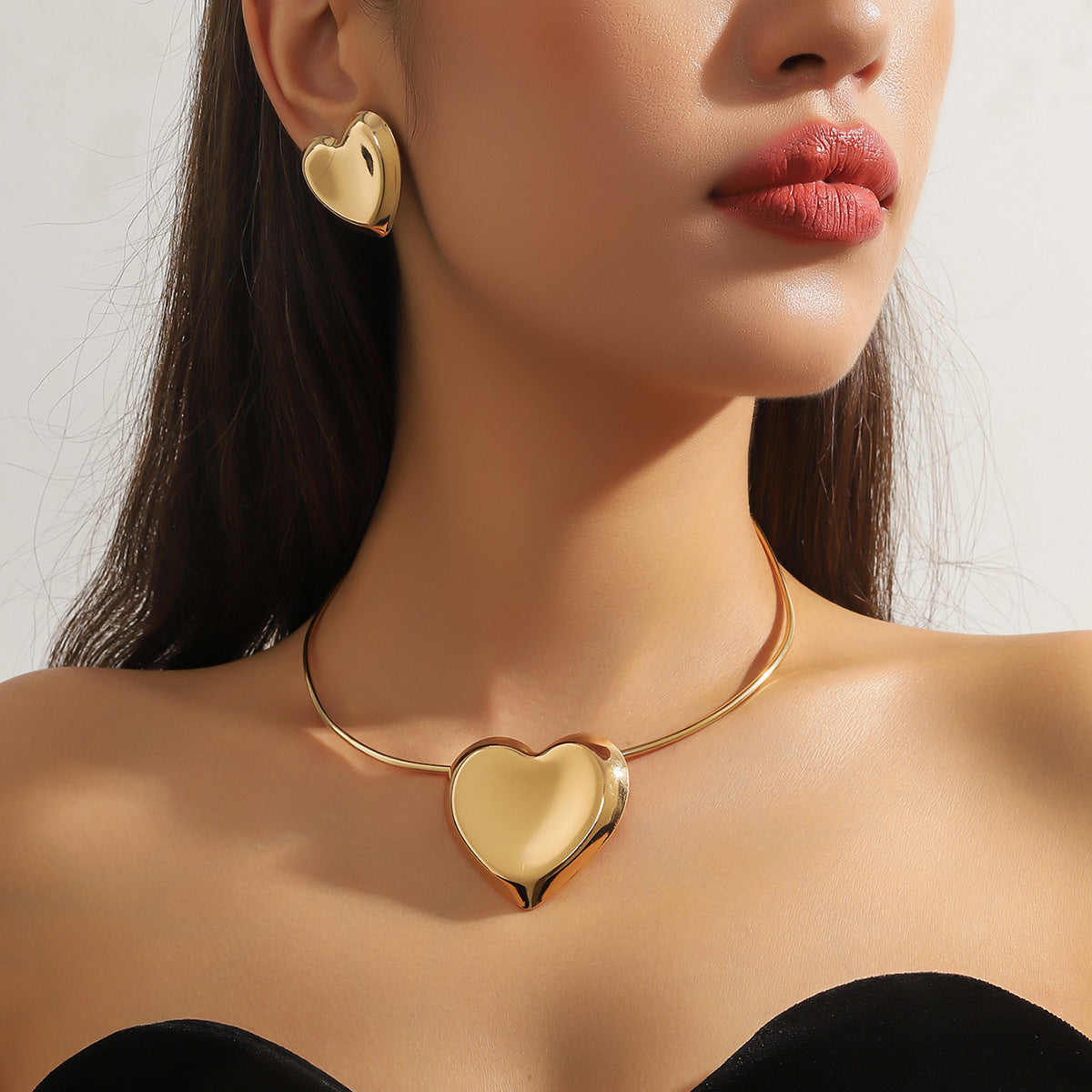 Metal Light Luxury High-grade Sense Necklace And Earrings Suite