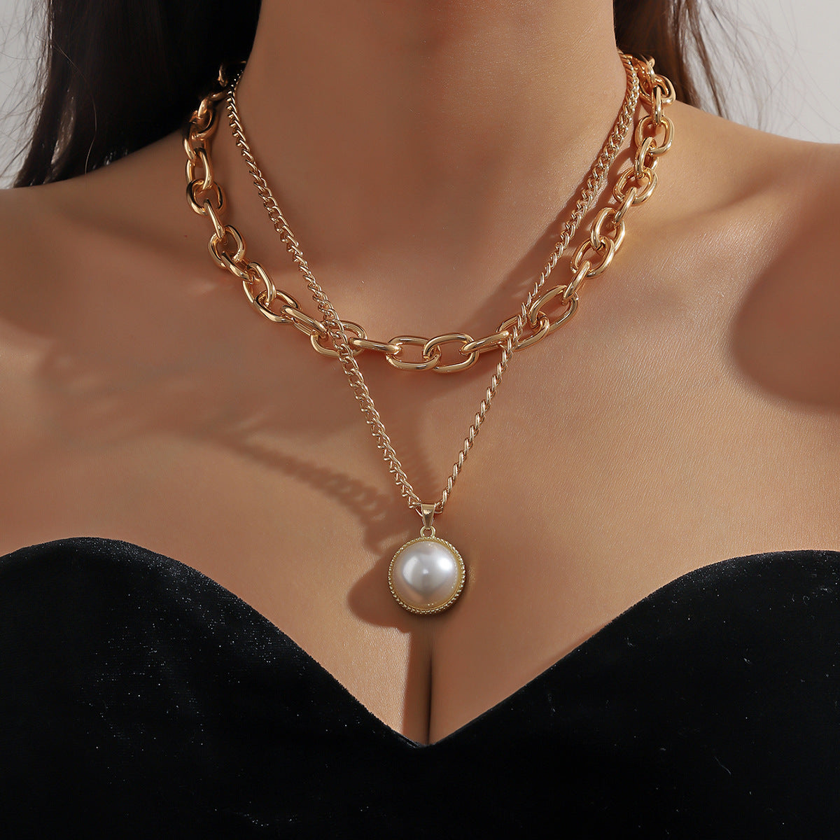 Metal Light Luxury High-grade Sense Necklace And Earrings Suite