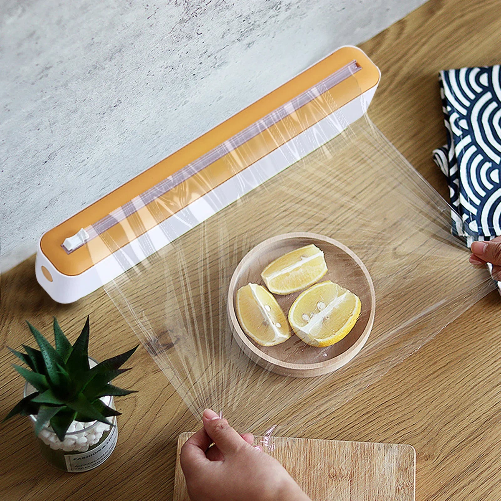 Kitchen Disposable Cling Film Cutter