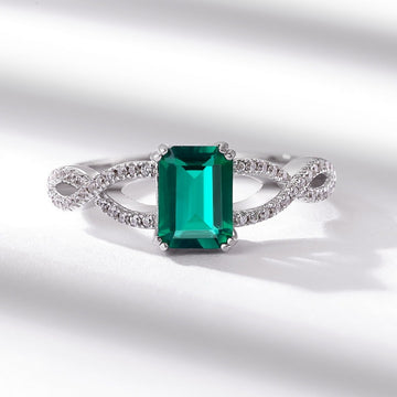 S925 Inlaid Emerald Retro Finger Ring