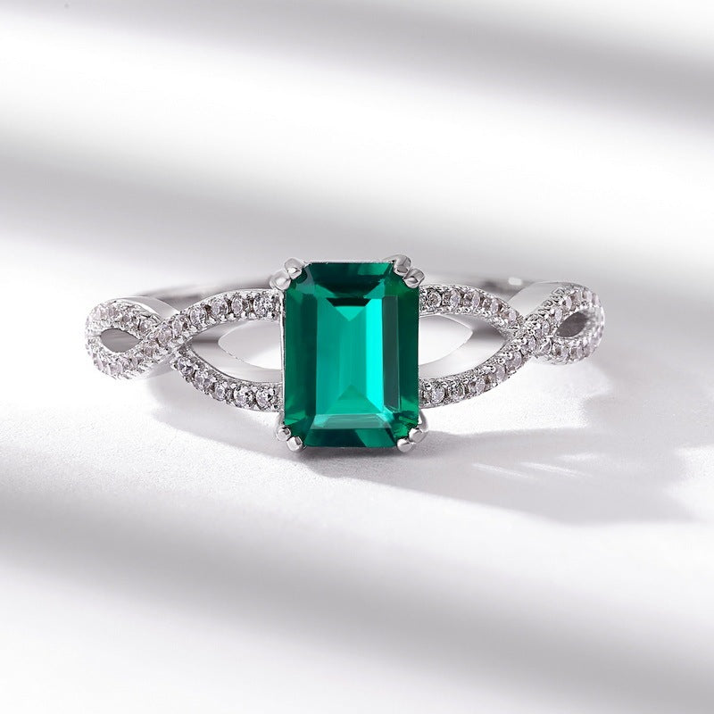 S925 Inlaid Emerald Retro Finger Ring