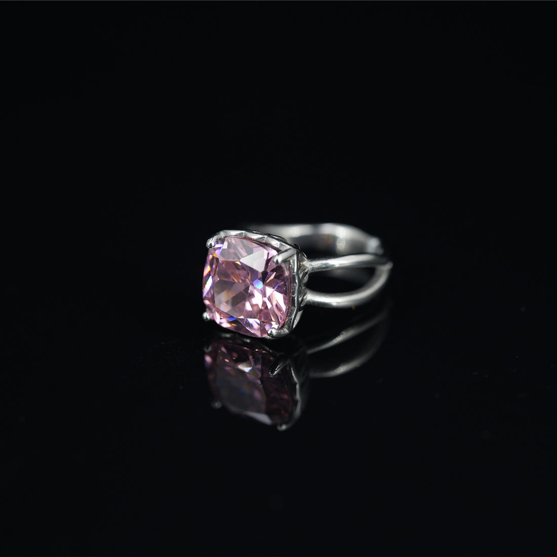 Design Retro Titanium Steel Great Diamond Ring